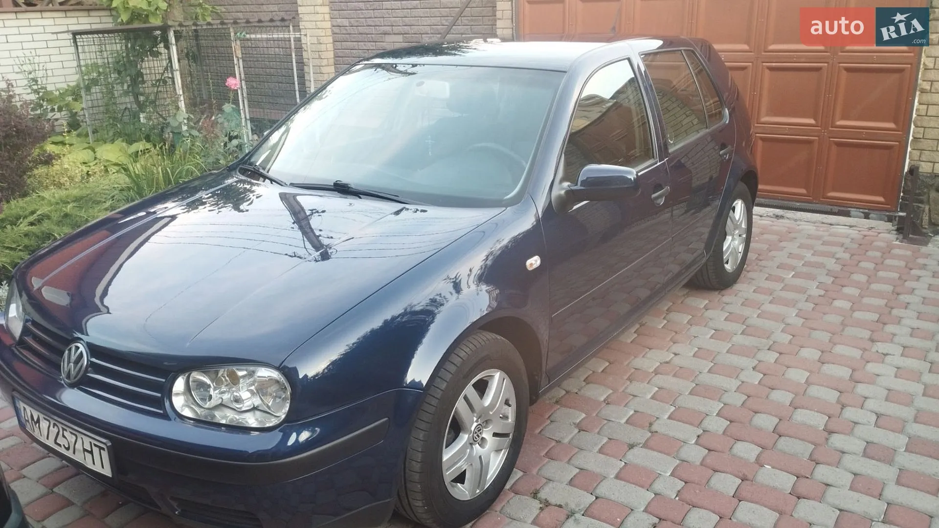 Volkswagen Golf, 2002
