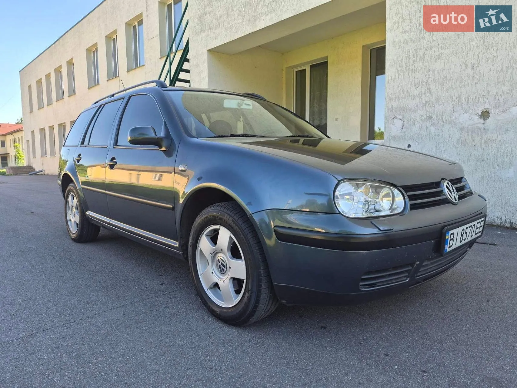 Volkswagen Golf, 2002