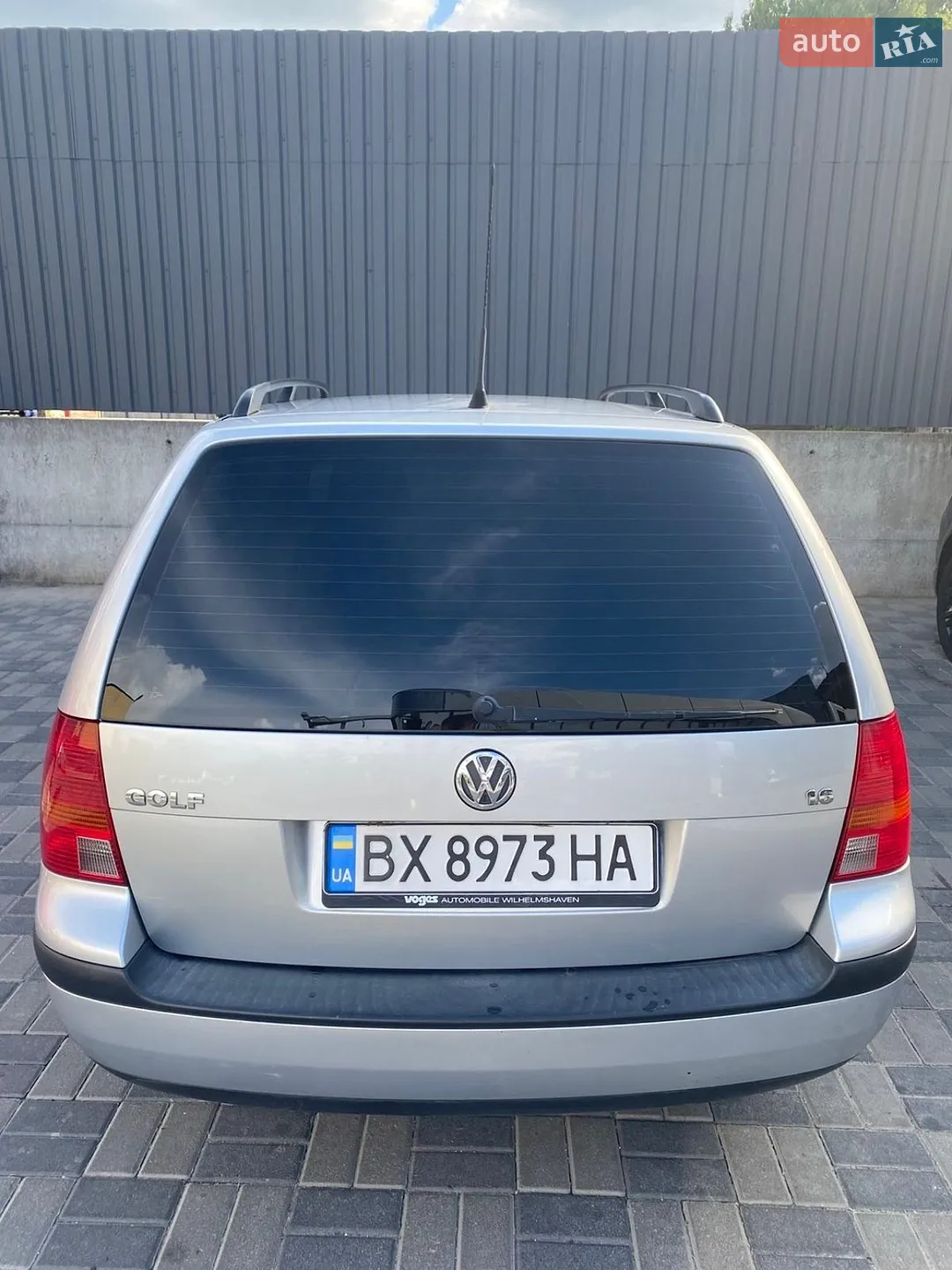 Volkswagen Golf, 2005