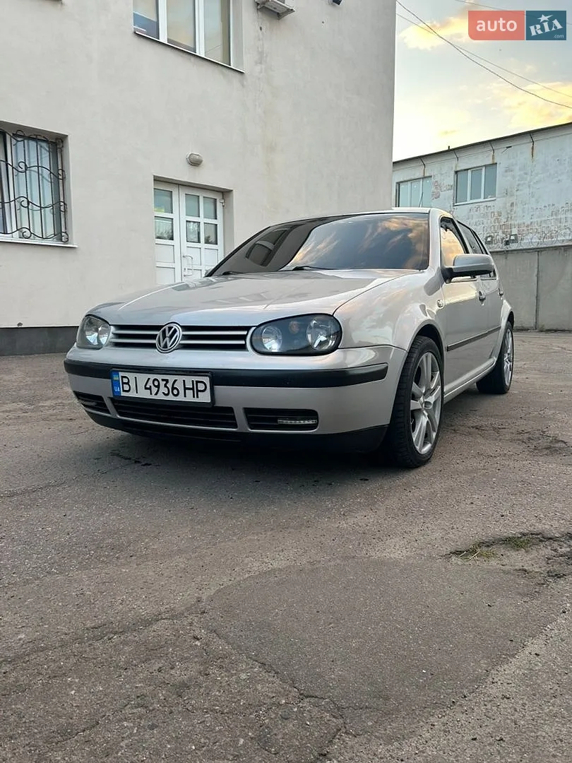 Volkswagen Golf, 1998