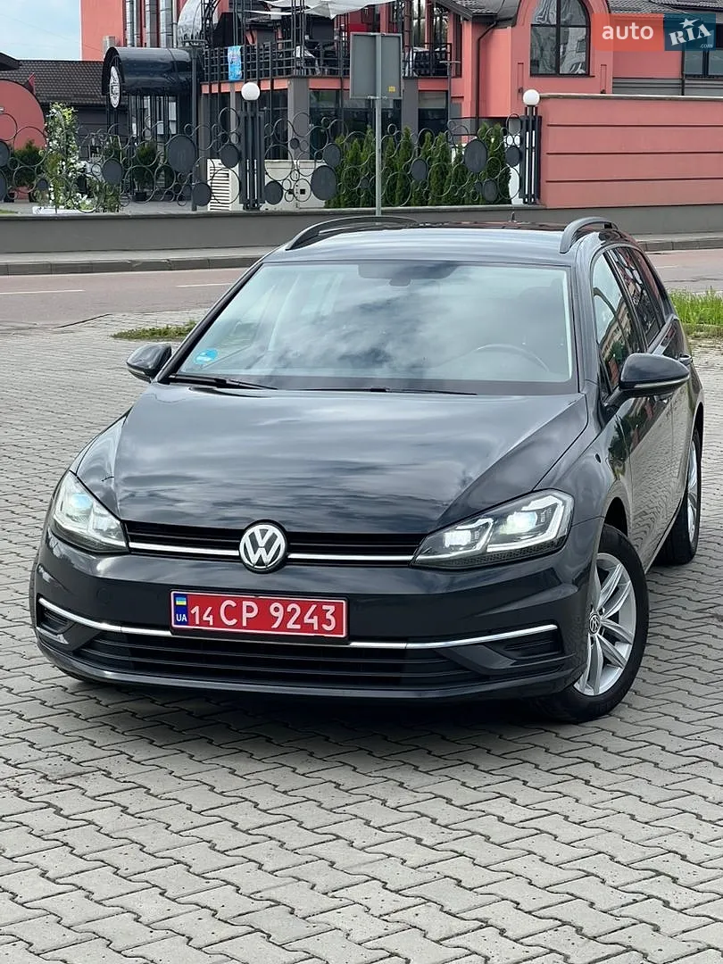 Volkswagen Golf, 2019