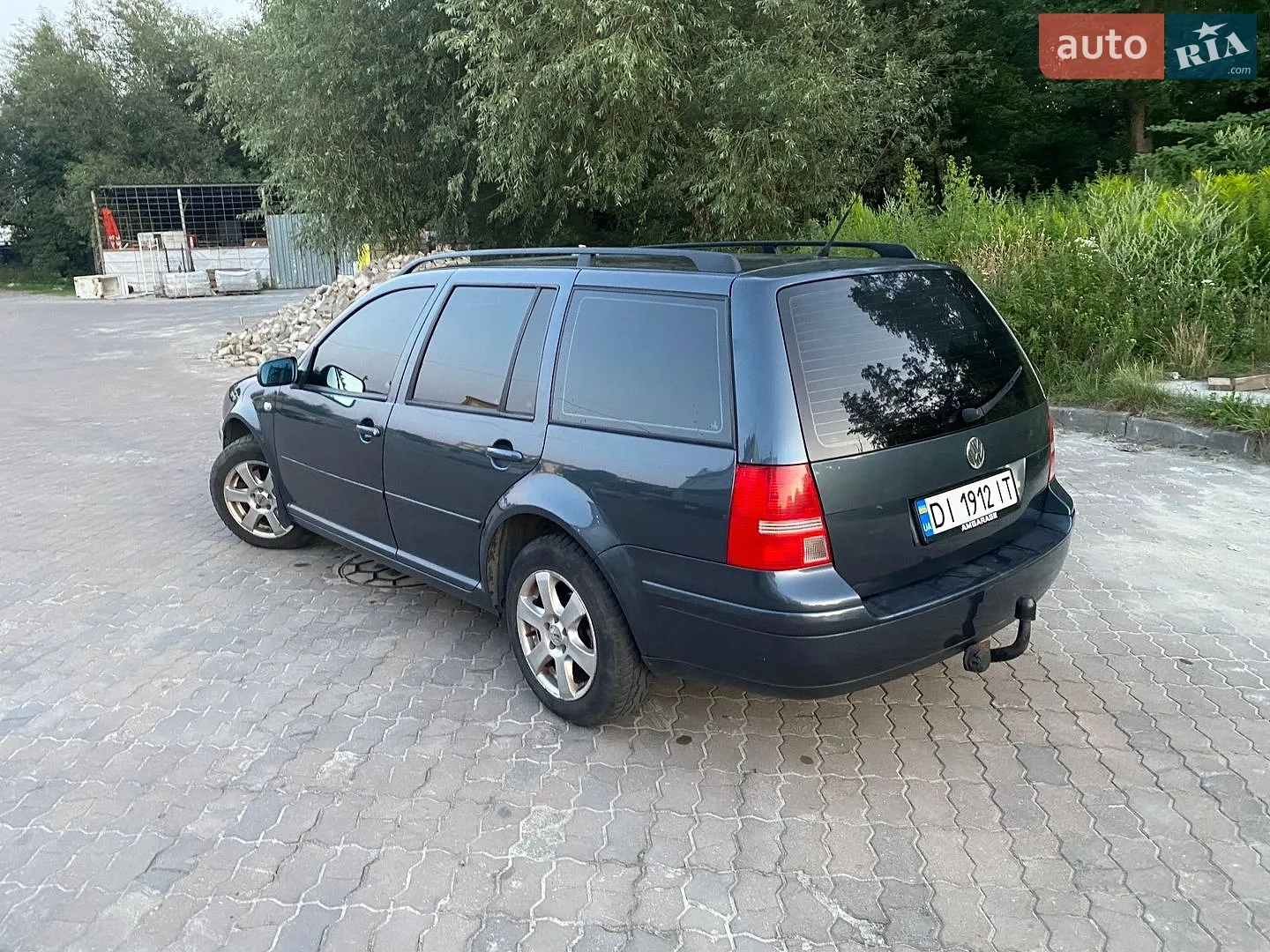Volkswagen Golf, 2003