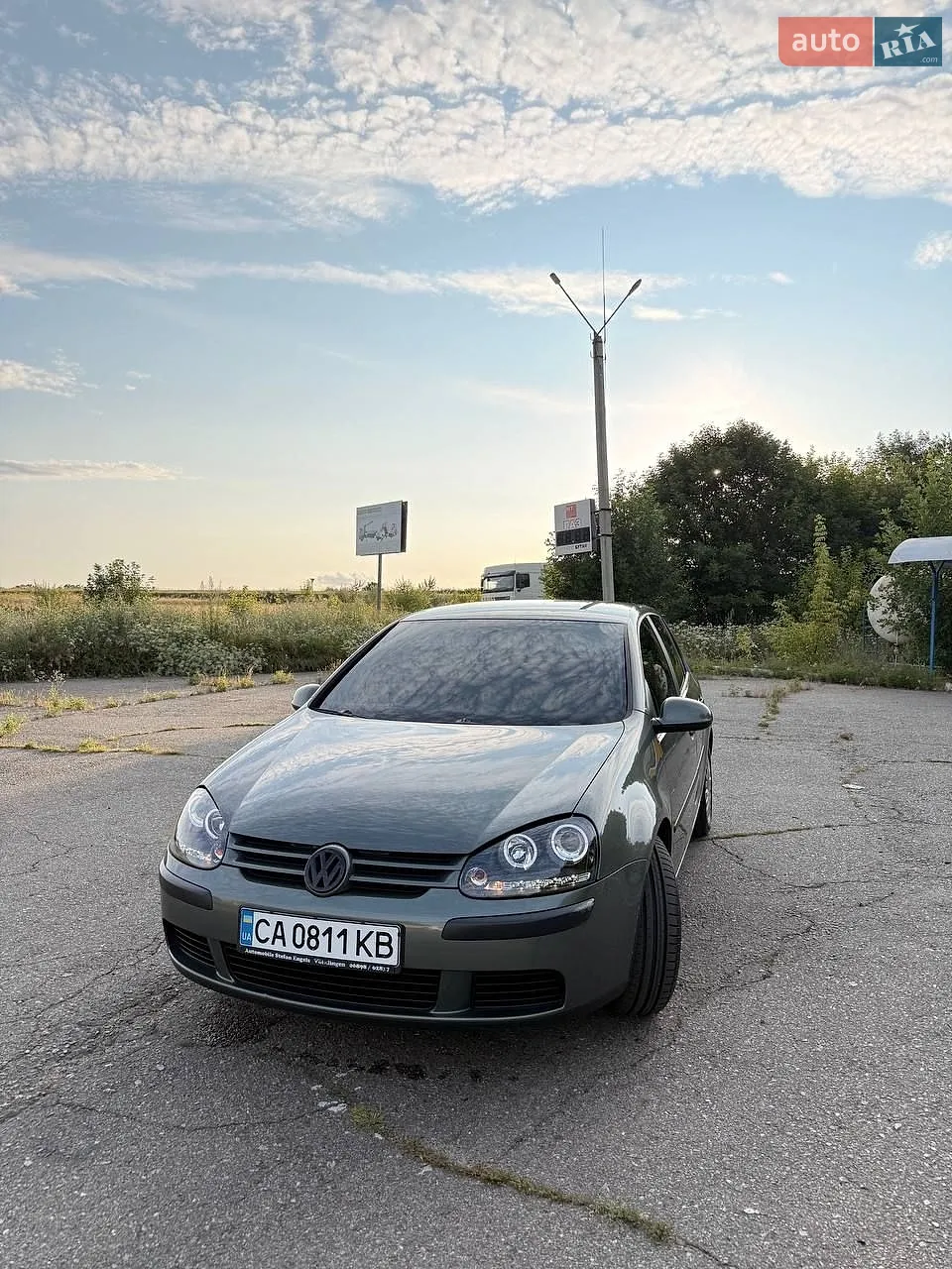 Volkswagen Golf, 2003