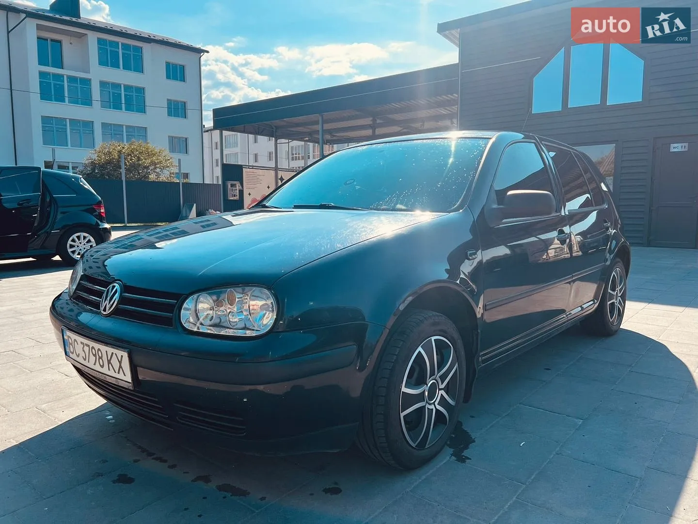 Volkswagen Golf, 2001