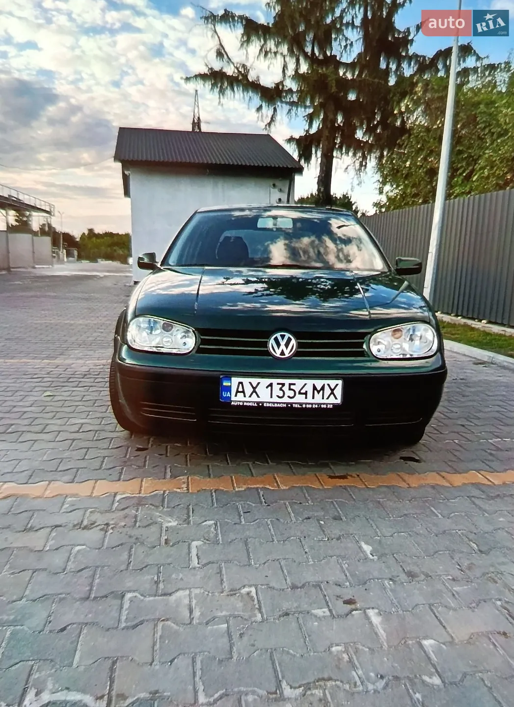 Volkswagen Golf, 2001