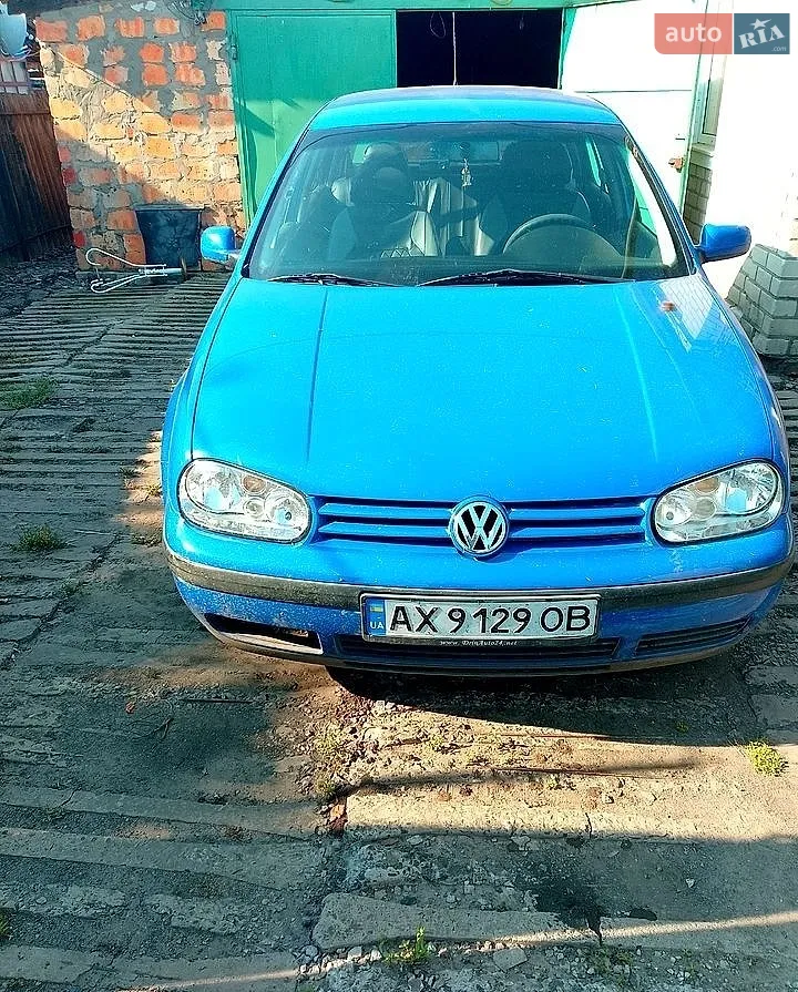 Volkswagen Golf, 1998