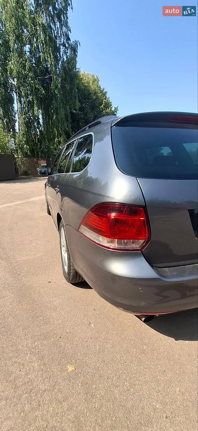 Volkswagen Golf, 2010