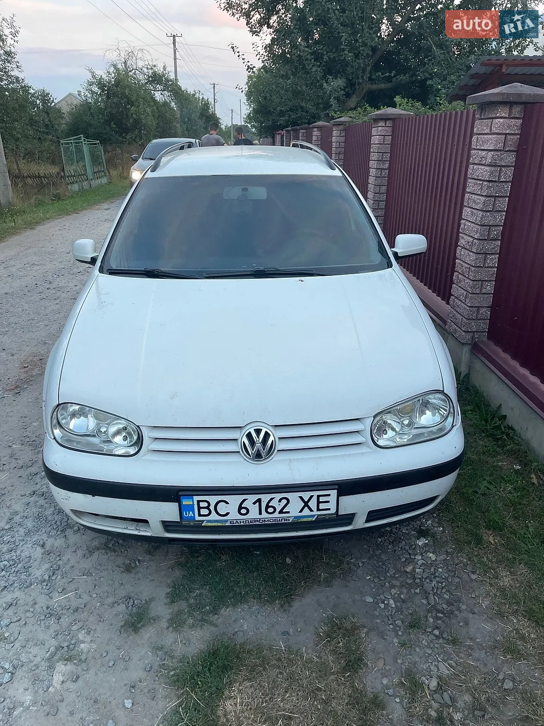 Volkswagen Golf, 2002