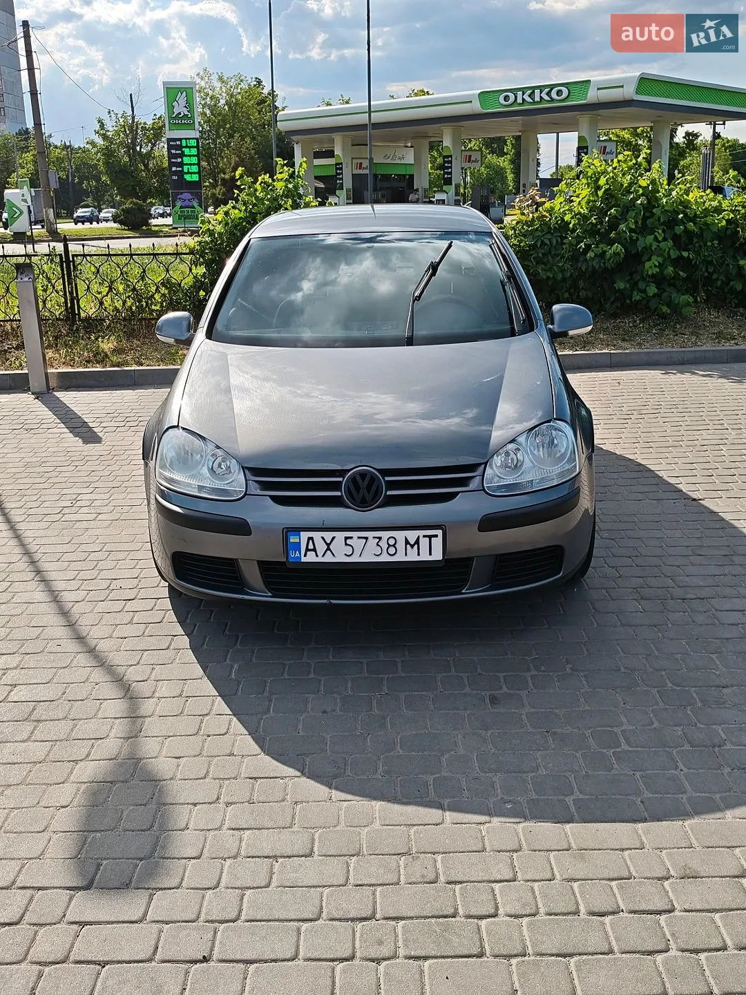 Volkswagen Golf, 2004