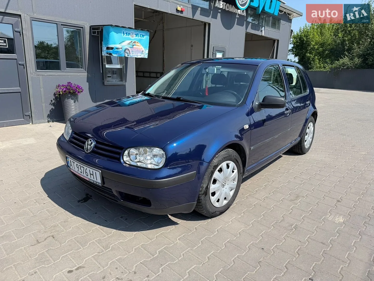 Volkswagen Golf, 2003