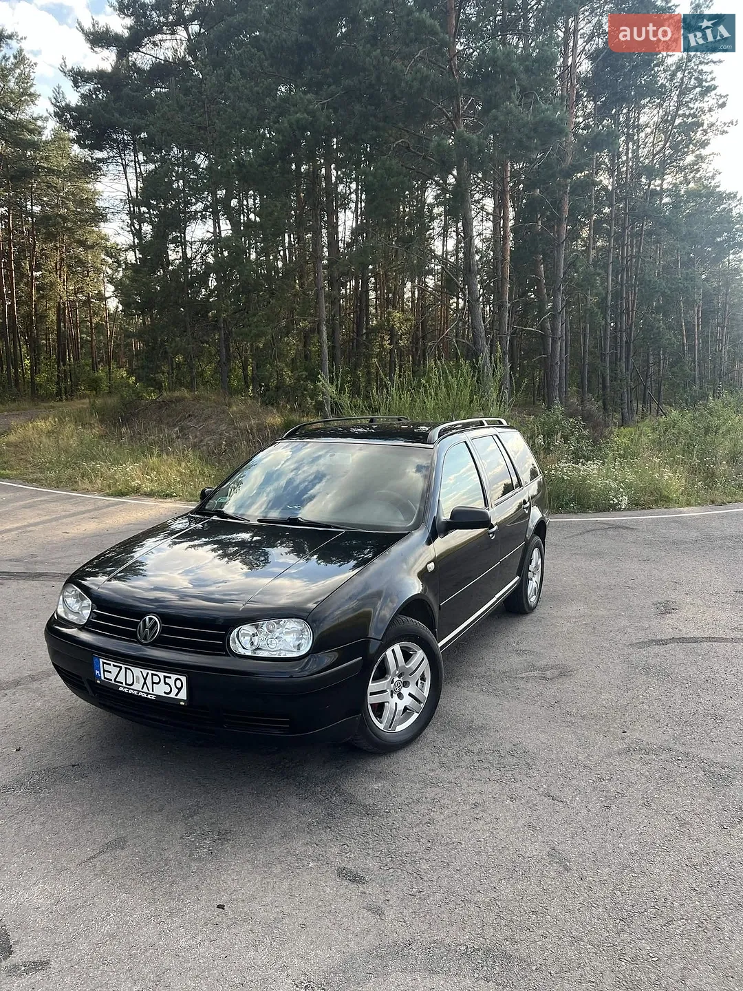 Volkswagen Golf, 2000