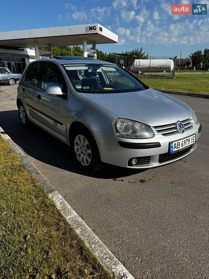 Volkswagen Golf, 2003