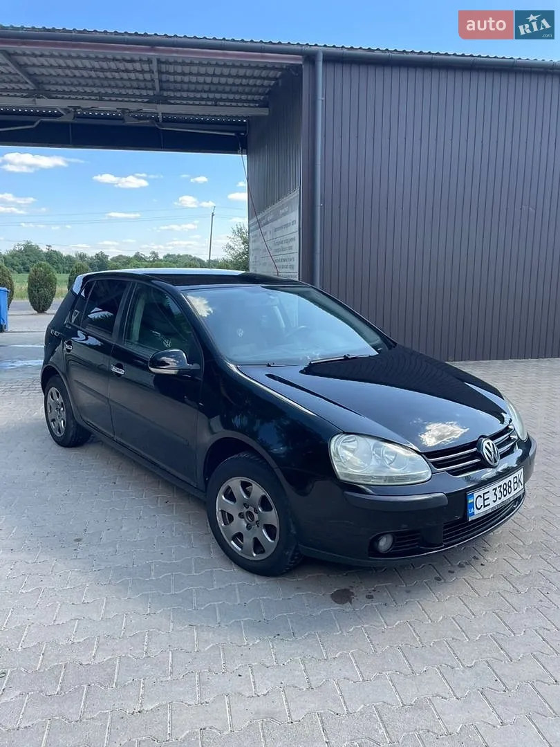 Volkswagen Golf, 2004