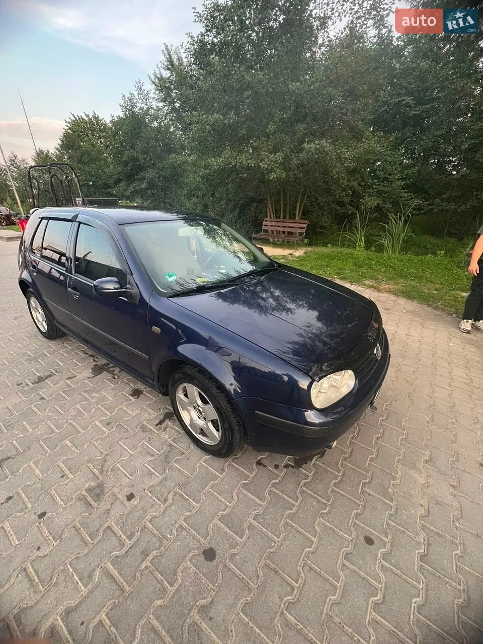 Volkswagen Golf, 2001