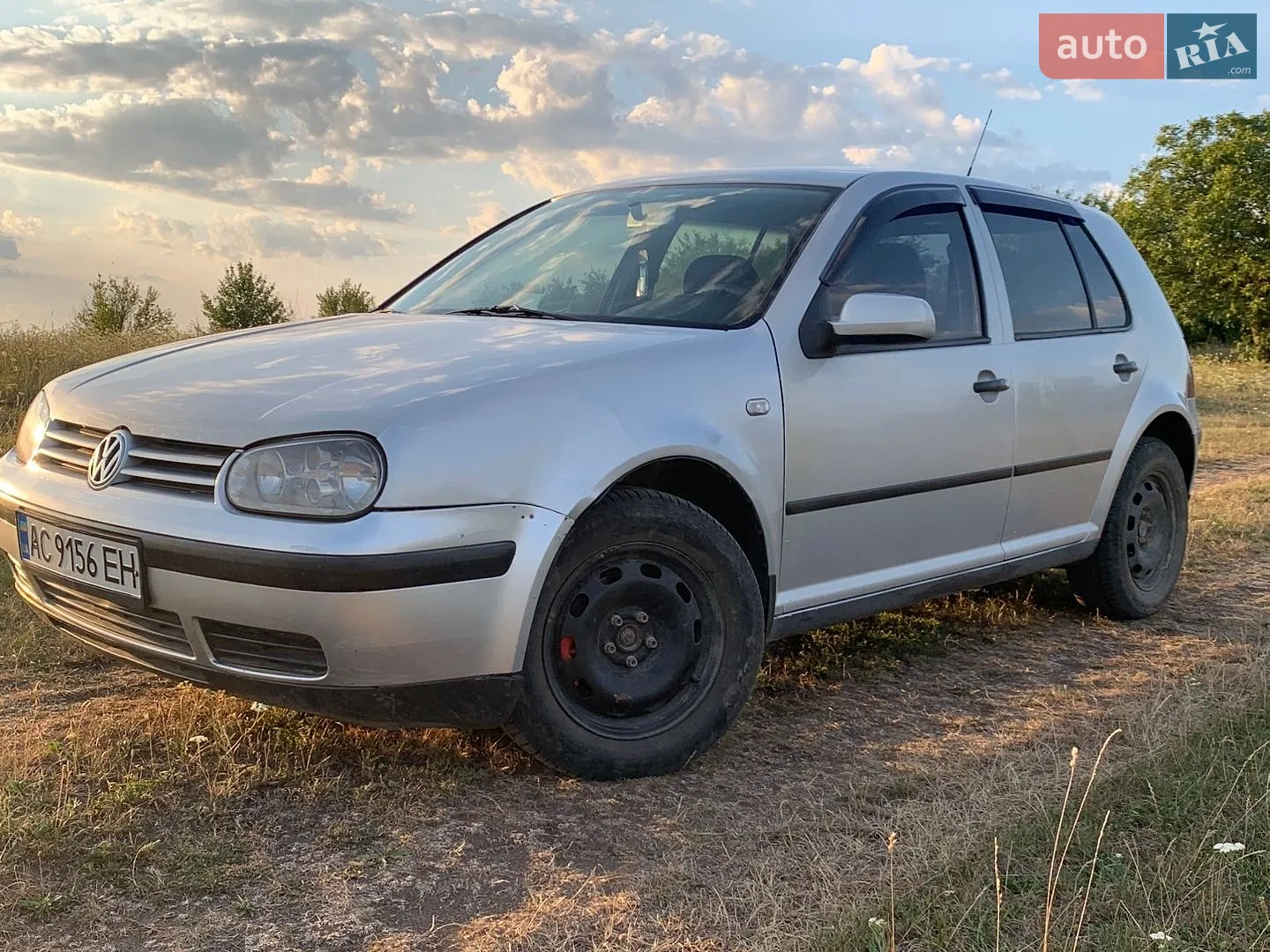 Volkswagen Golf, 2000