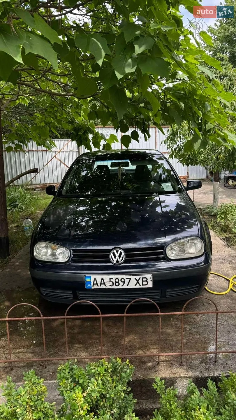 Volkswagen Golf, 1998