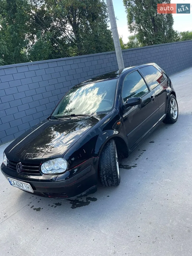 Volkswagen Golf, 1998