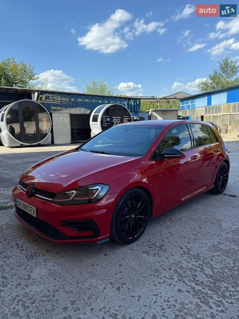 Volkswagen Golf, 2016
