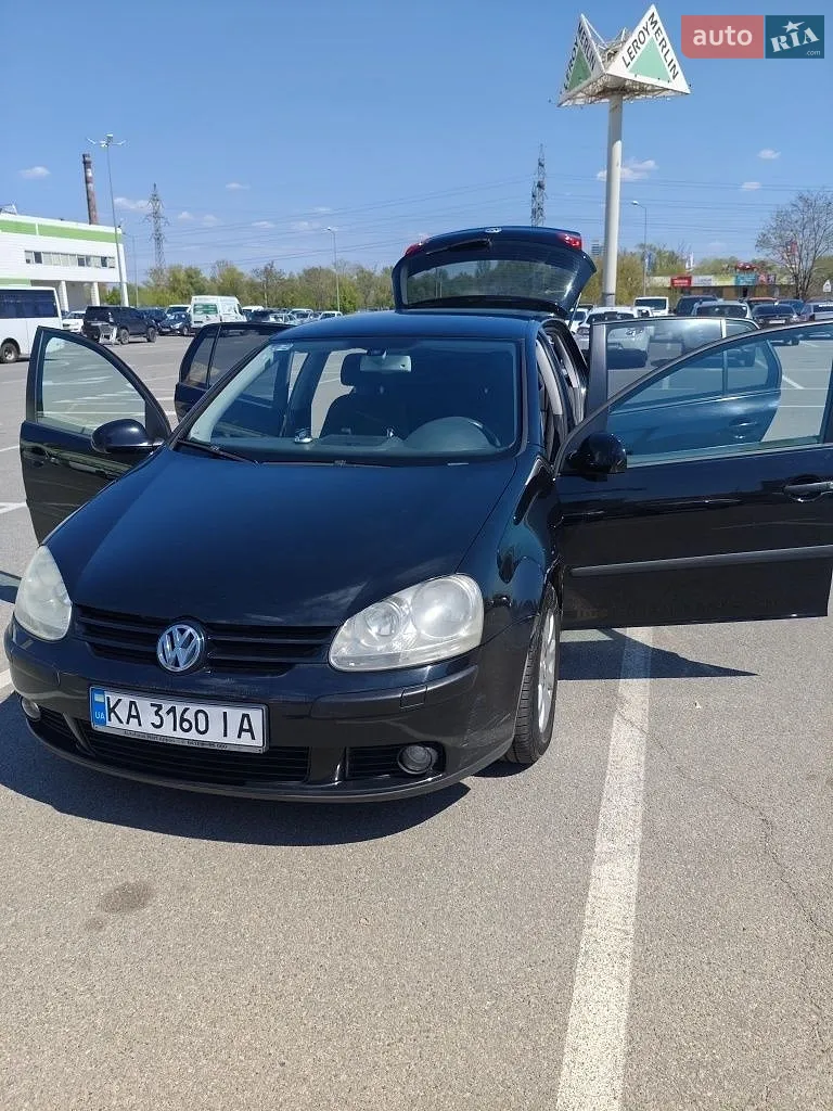 Volkswagen Golf, 2003