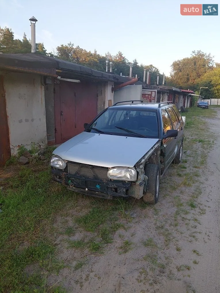 Volkswagen Golf, 1995