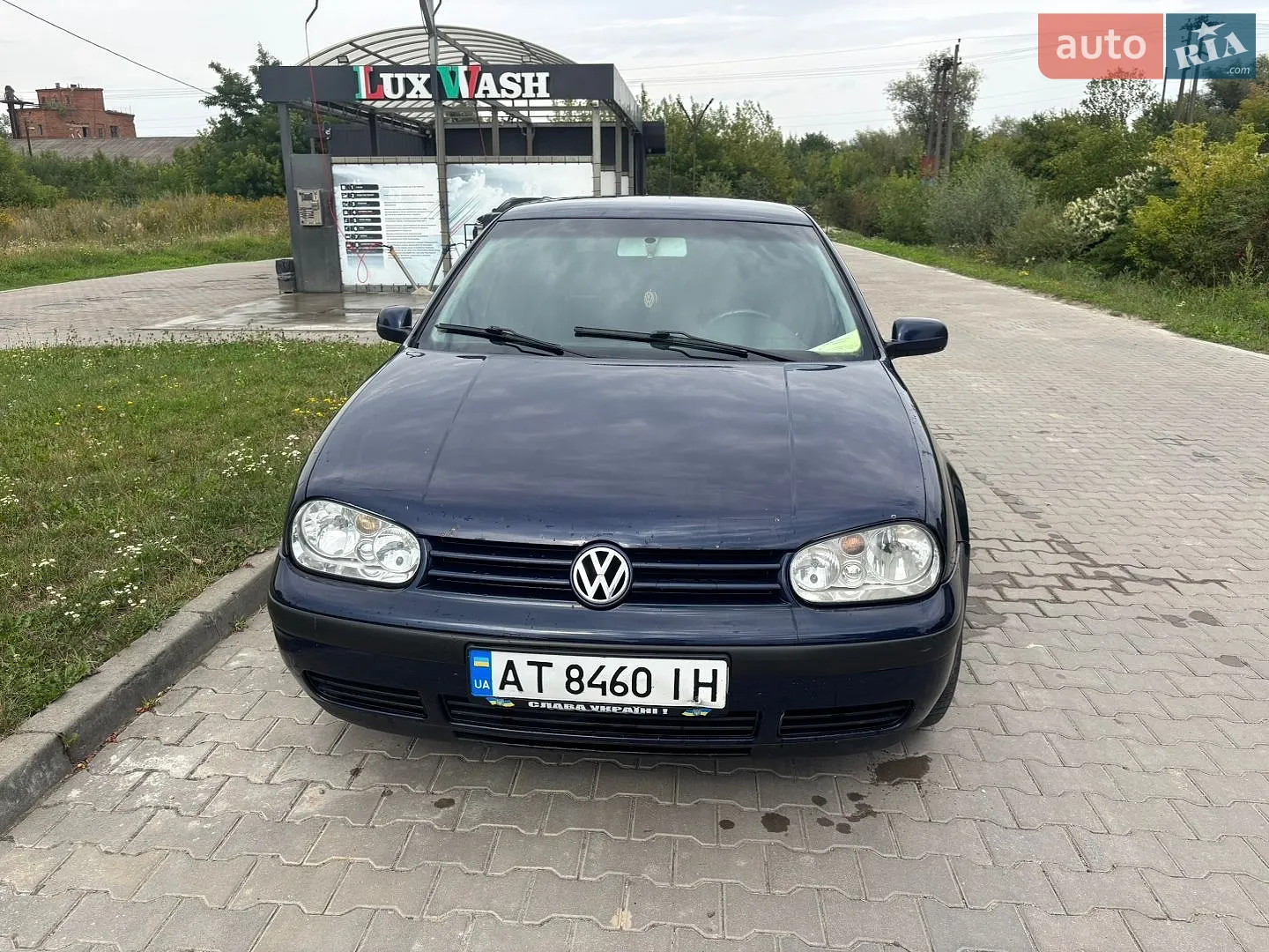 Volkswagen Golf, 2001