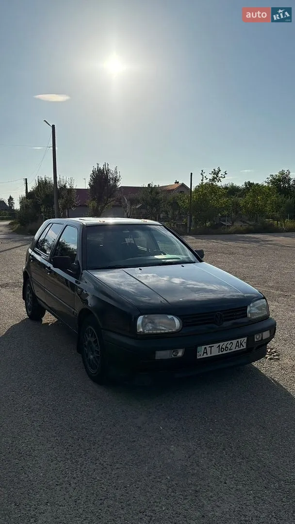 Volkswagen Golf, 1993