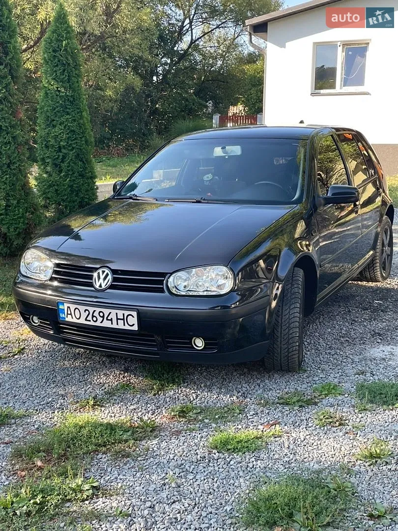 Volkswagen Golf, 2003