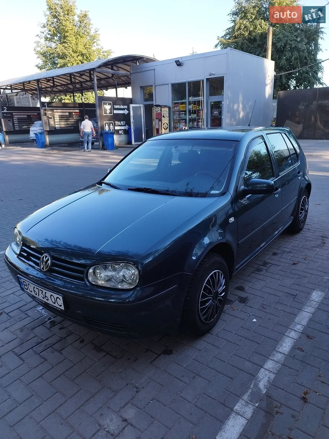 Volkswagen Golf, 2002