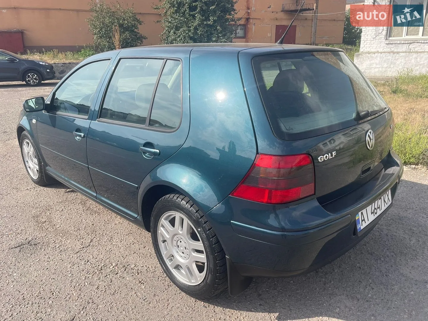 Volkswagen Golf, 2002