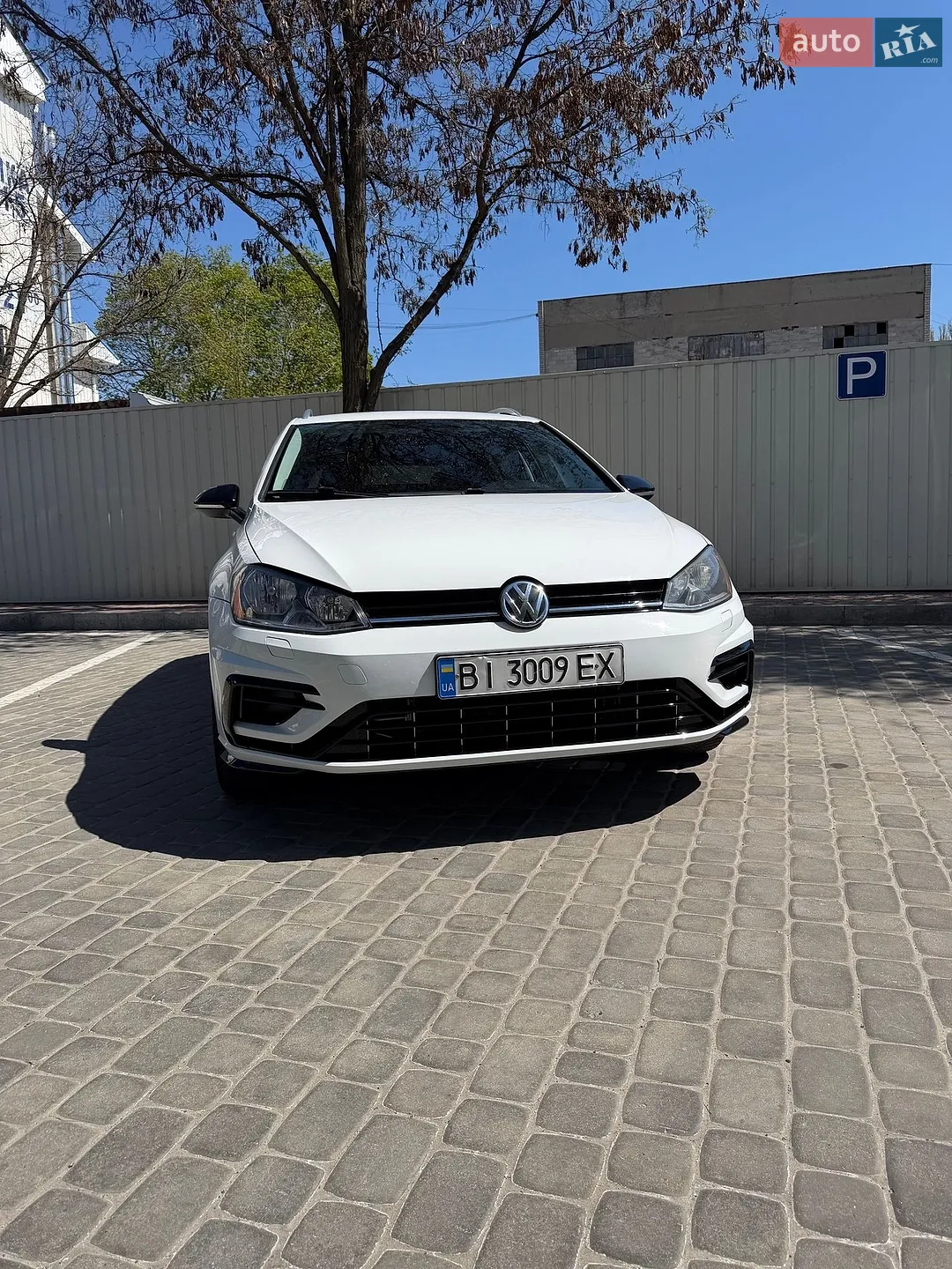 Volkswagen Golf 2017 — 1