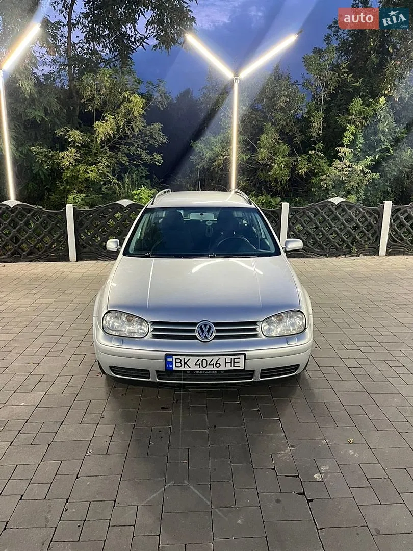 Volkswagen Golf, 2005