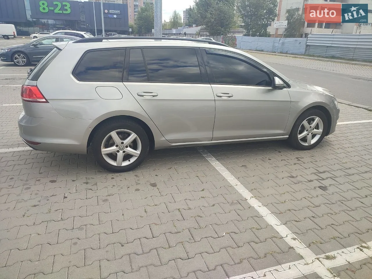 Volkswagen Golf, 2016