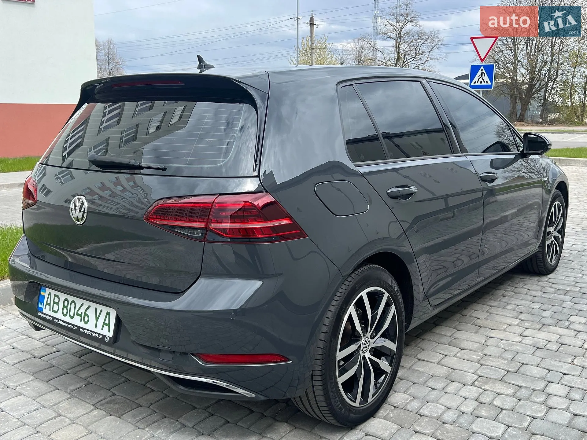 Volkswagen Golf, 2020