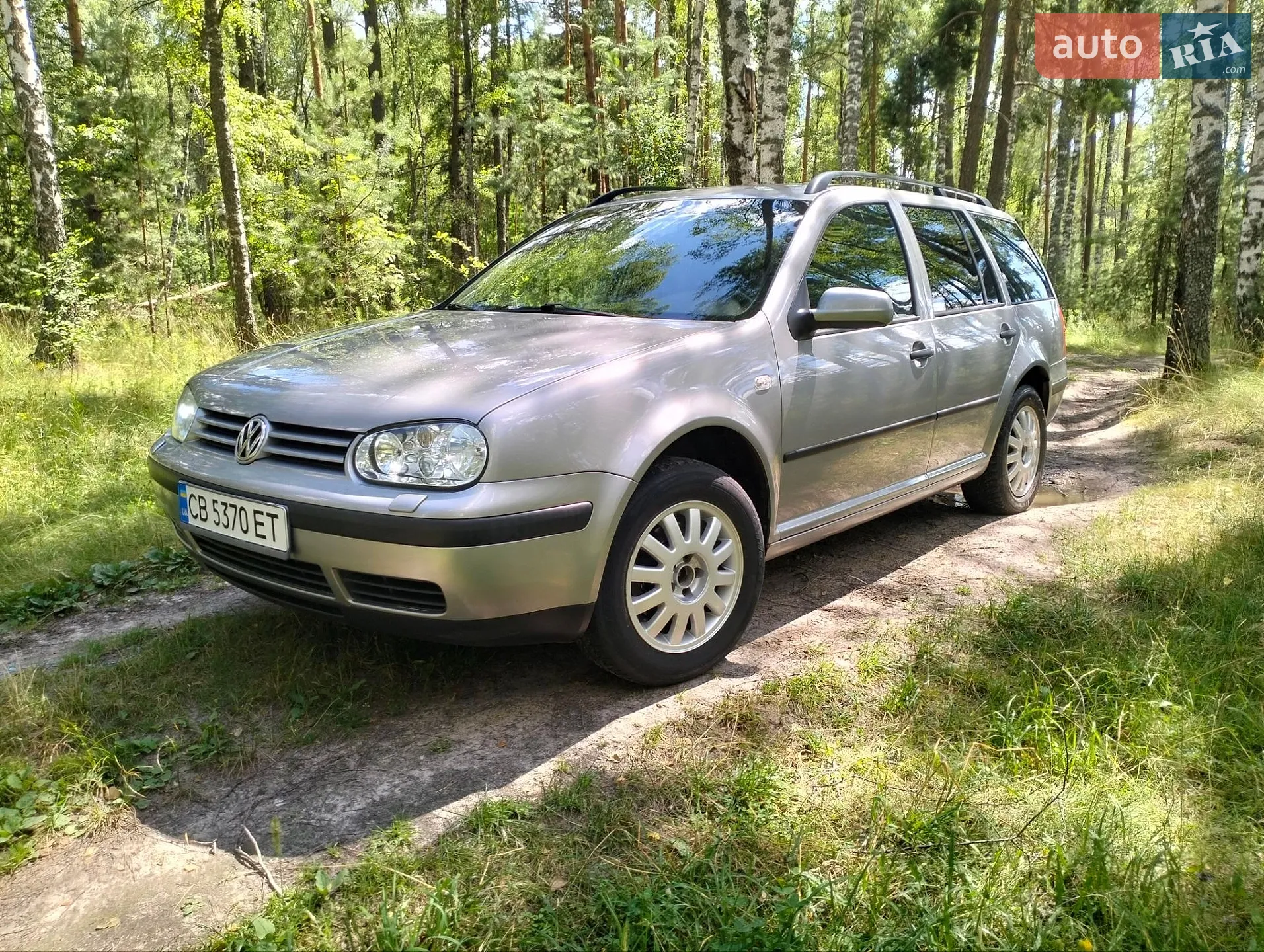 Volkswagen Golf, 2001