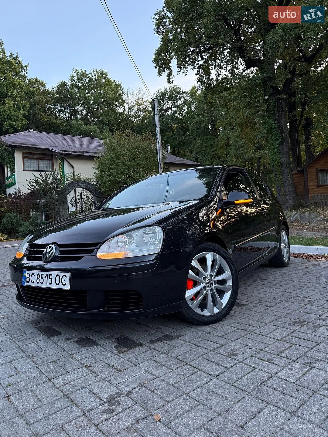 Volkswagen Golf, 2004