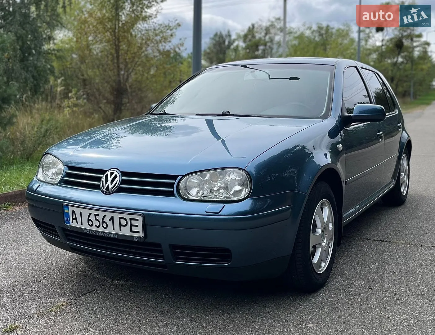Volkswagen Golf, 2003
