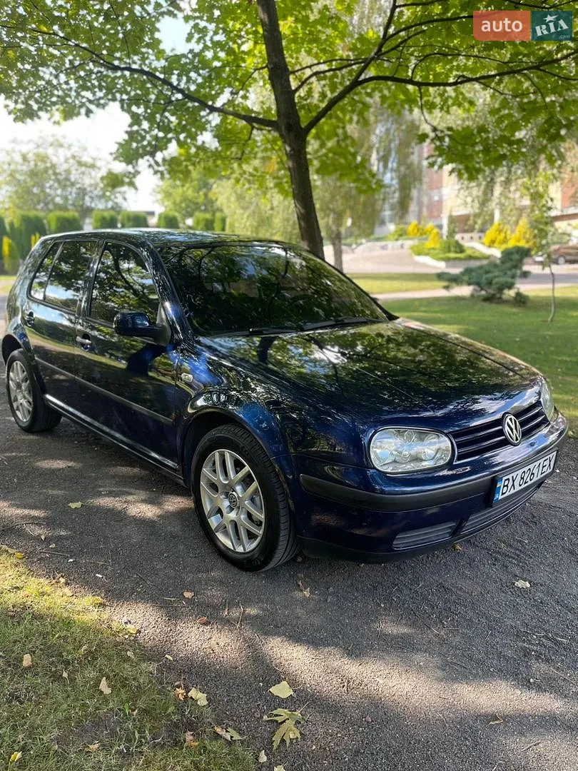 Volkswagen Golf, 2001