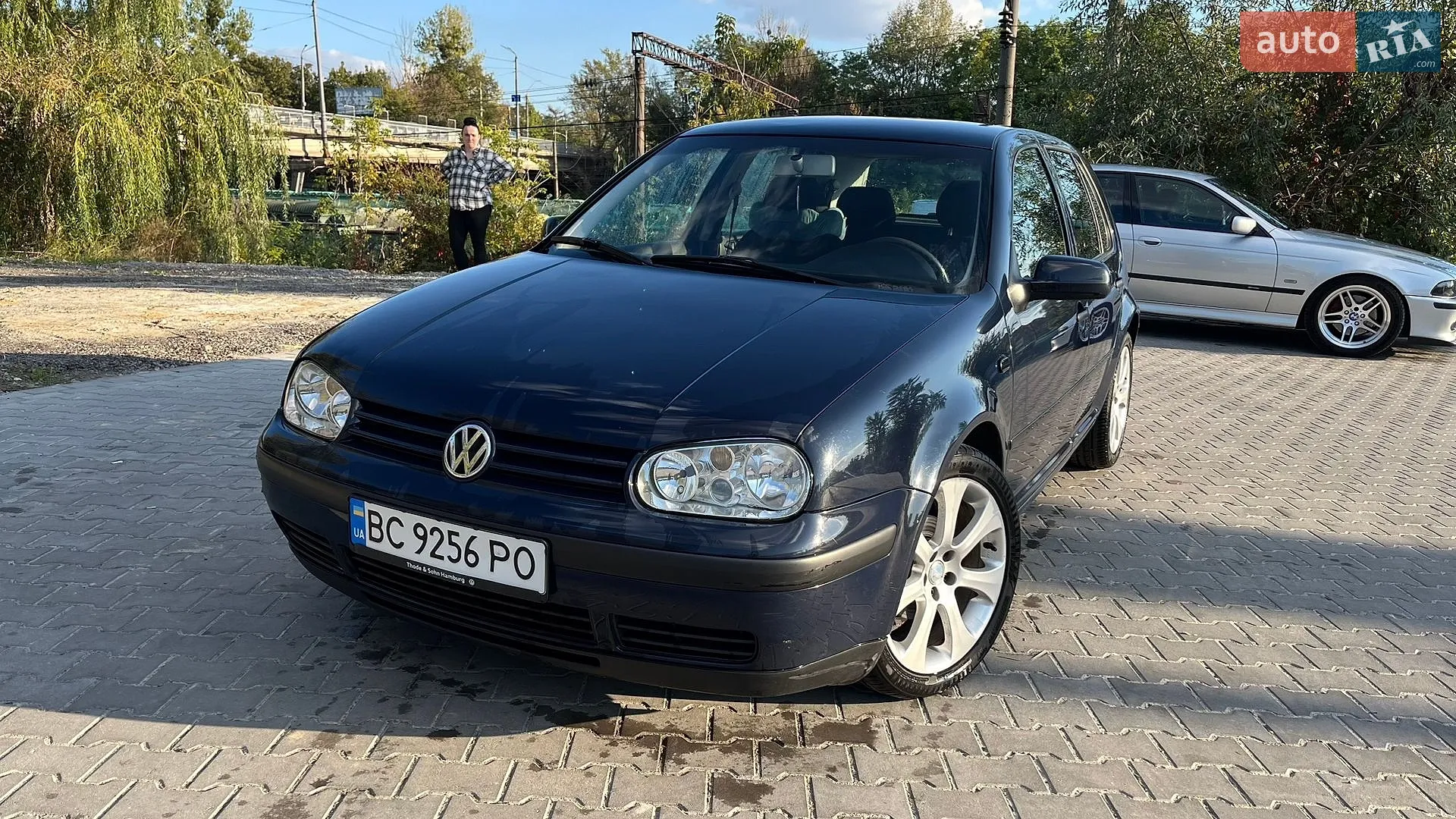 Volkswagen Golf, 2002