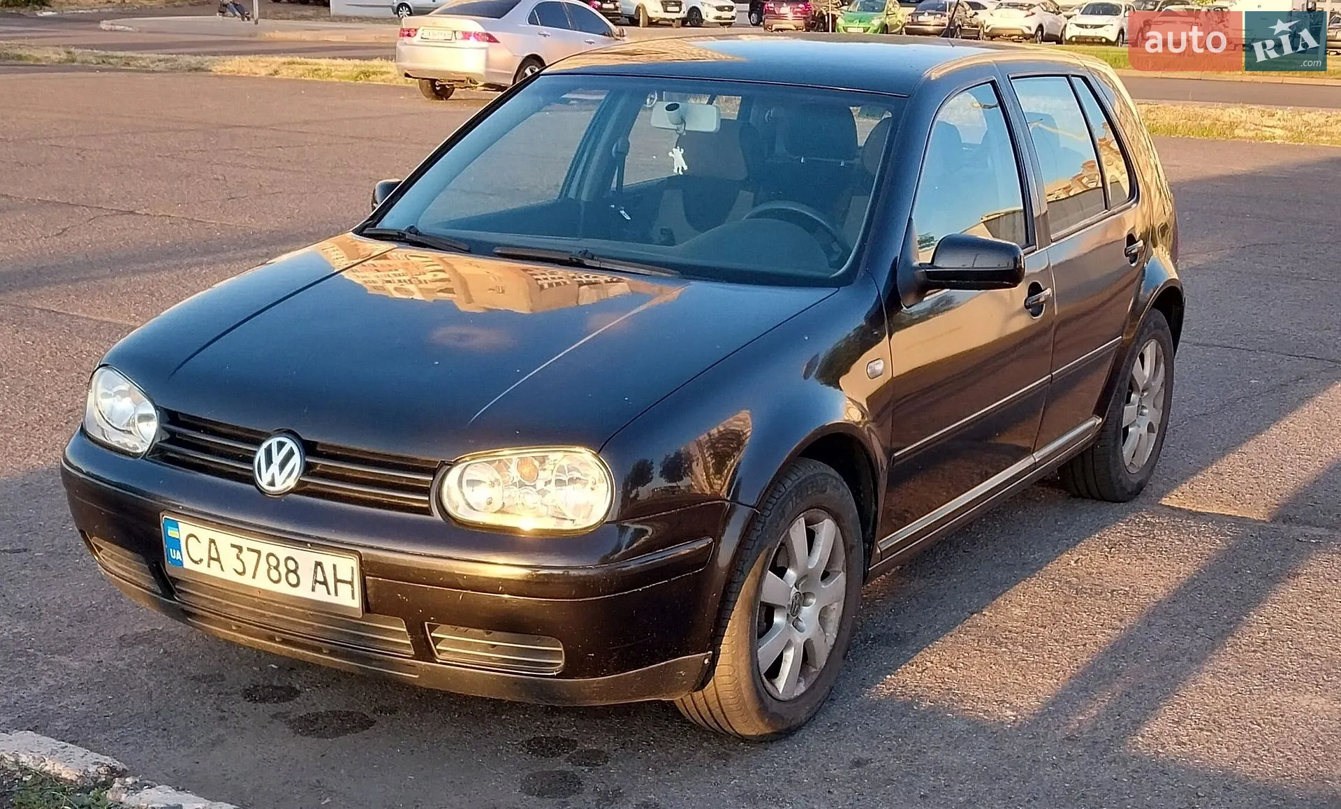 Volkswagen Golf, 2003