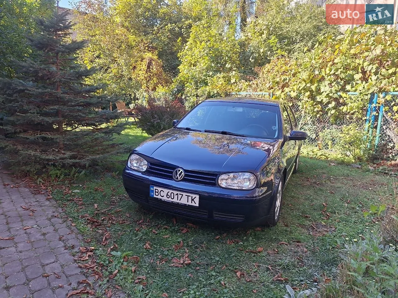 Volkswagen Golf, 2001