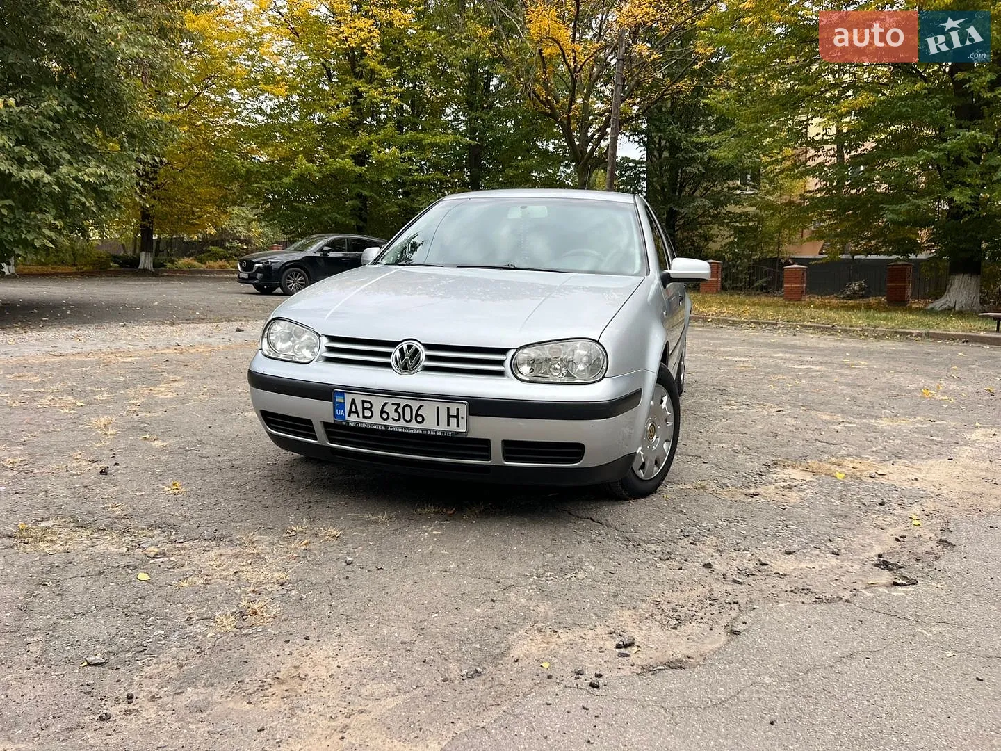 Volkswagen Golf, 2002