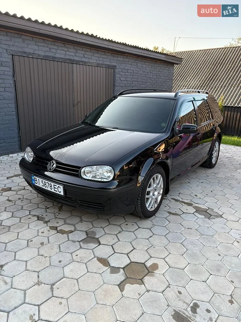 Volkswagen Golf, 2001