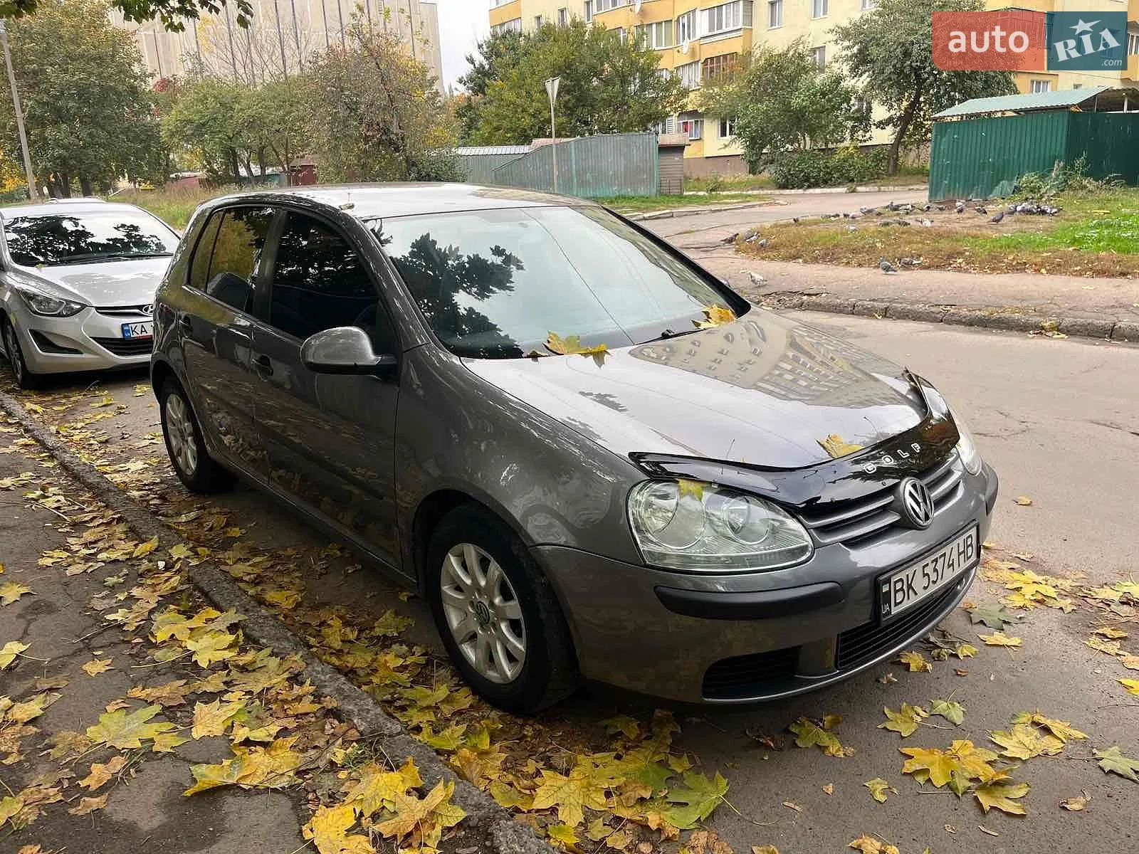 Volkswagen Golf, 2004