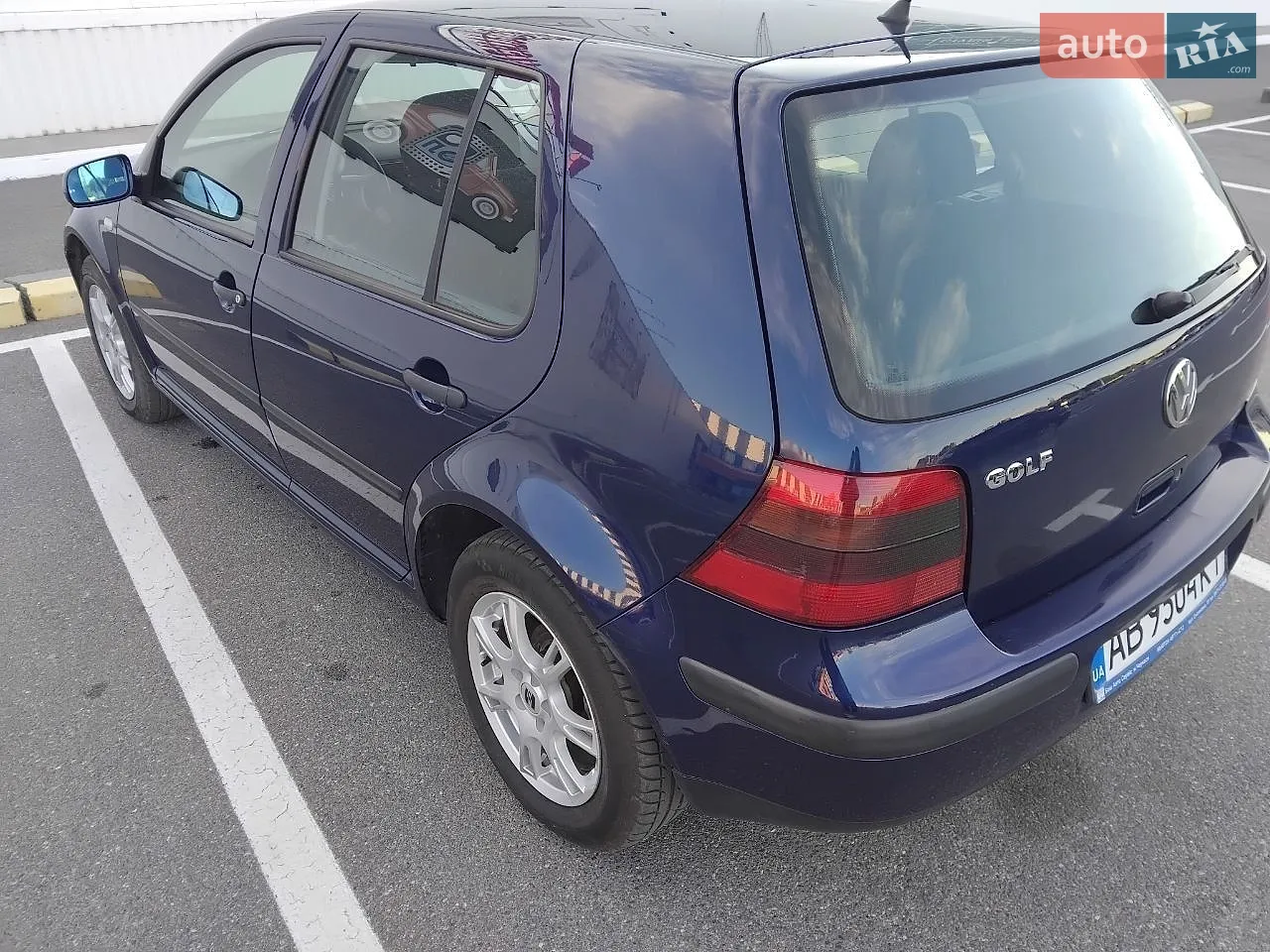 Volkswagen Golf, 2001