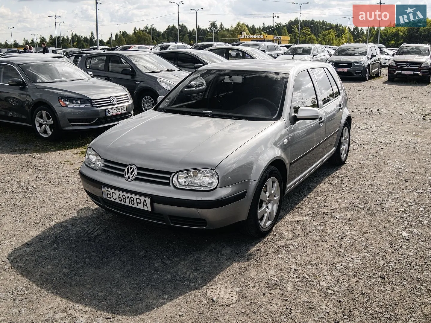 Volkswagen Golf, 2002