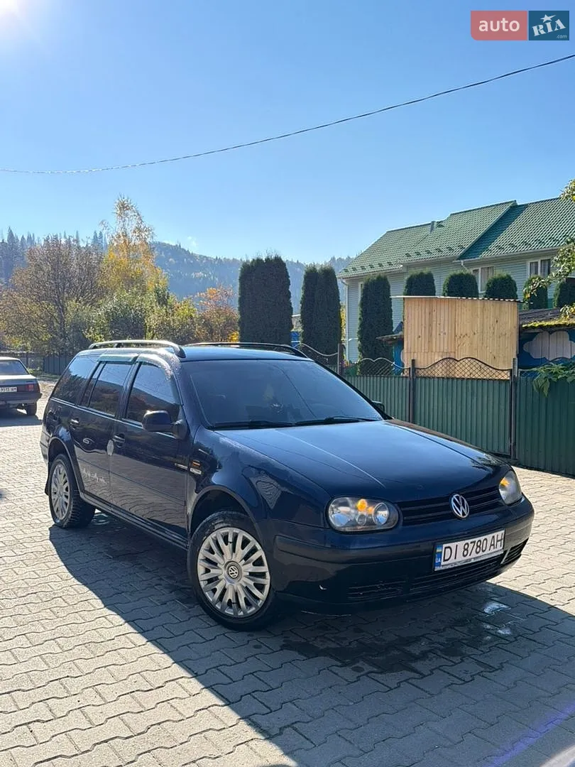 Volkswagen Golf, 2000