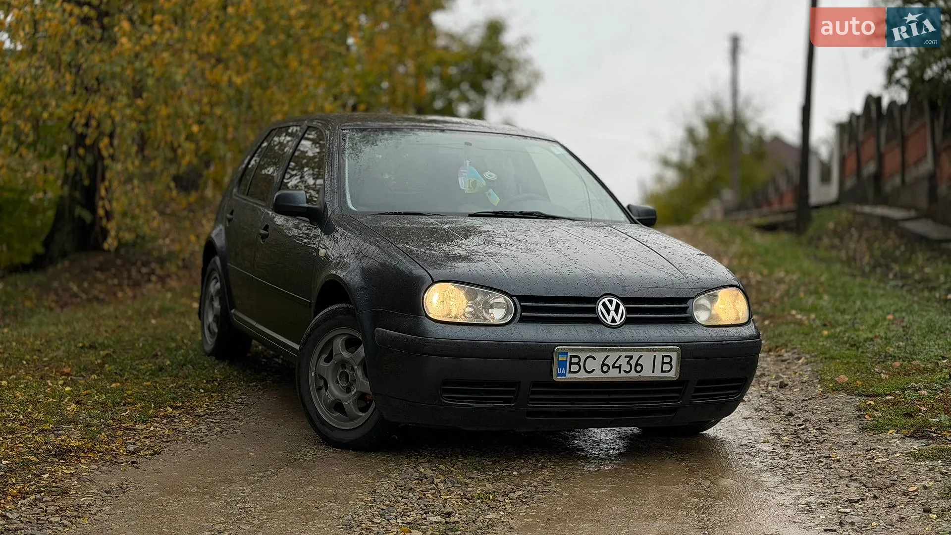Volkswagen Golf, 1998