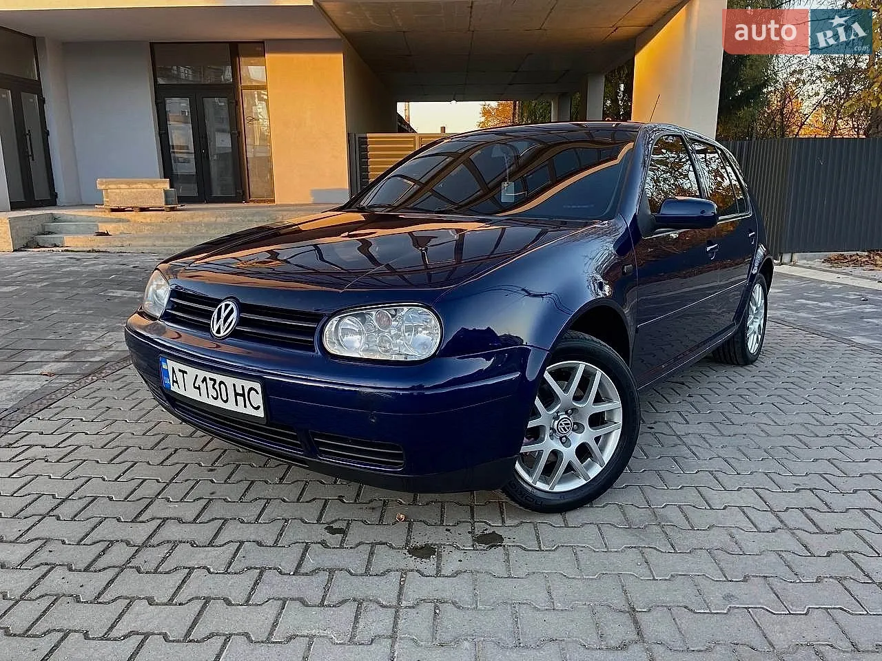 Volkswagen Golf, 2002