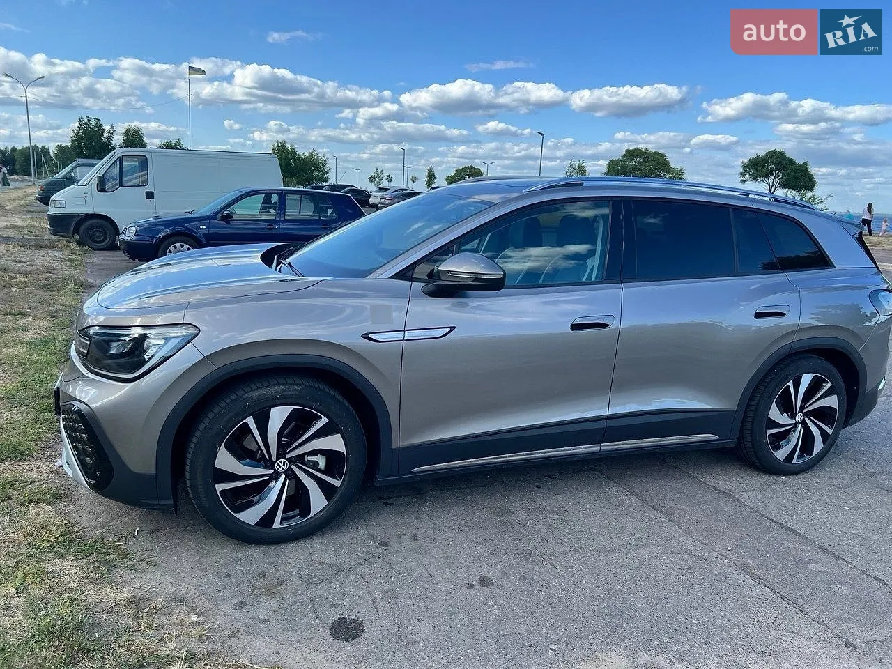 Volkswagen ID.6 Crozz, 2022