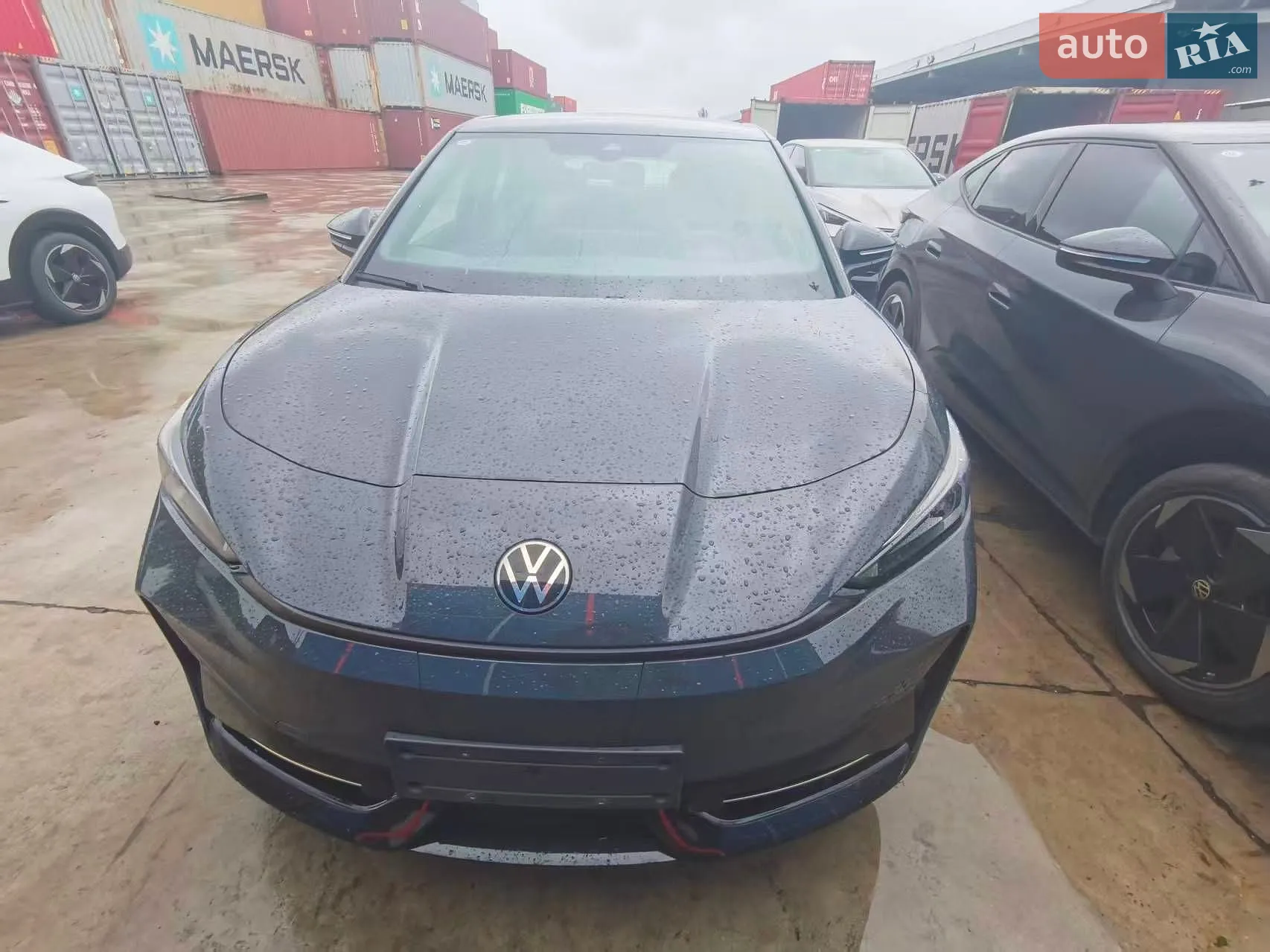 Volkswagen ID.UNYX 06, 2024